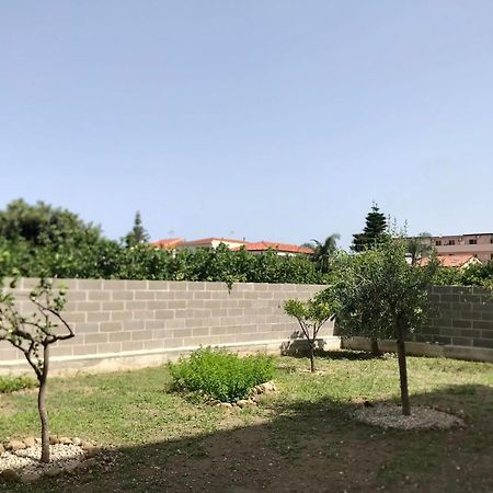 La Brisa Aparthotel Capo d'Orlando Exterior photo