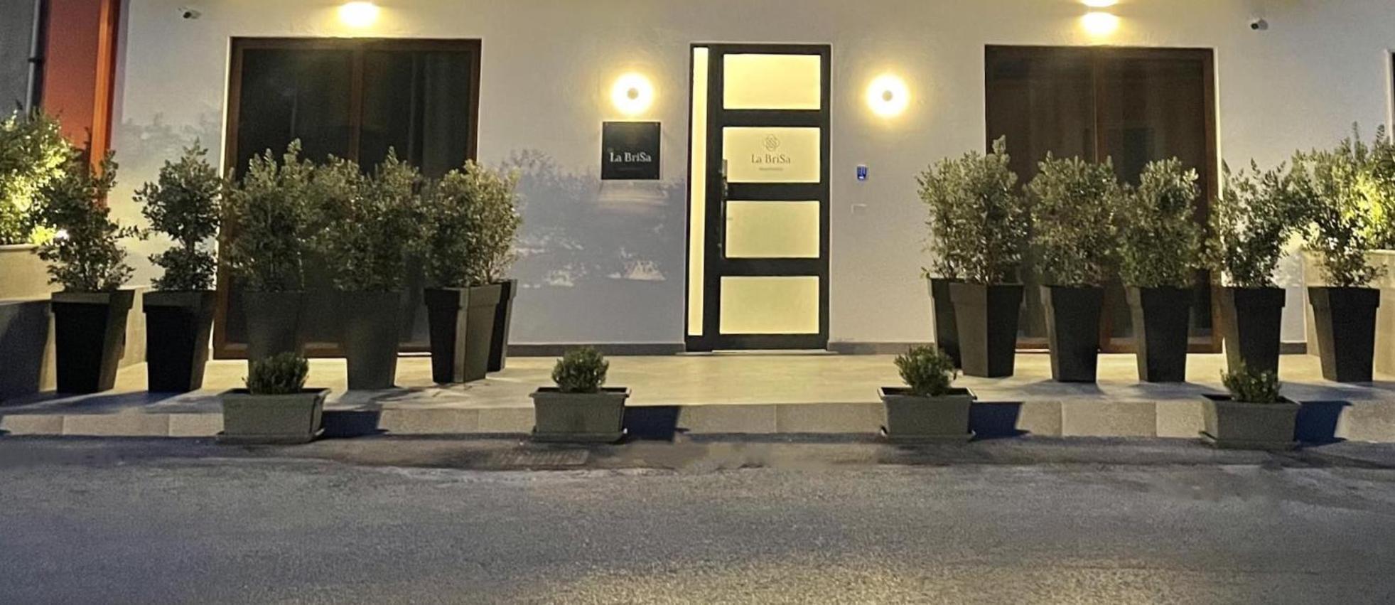 La Brisa Aparthotel Capo d'Orlando Exterior photo