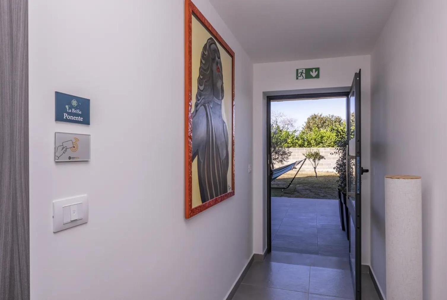 La Brisa Aparthotel Capo d'Orlando Exterior photo